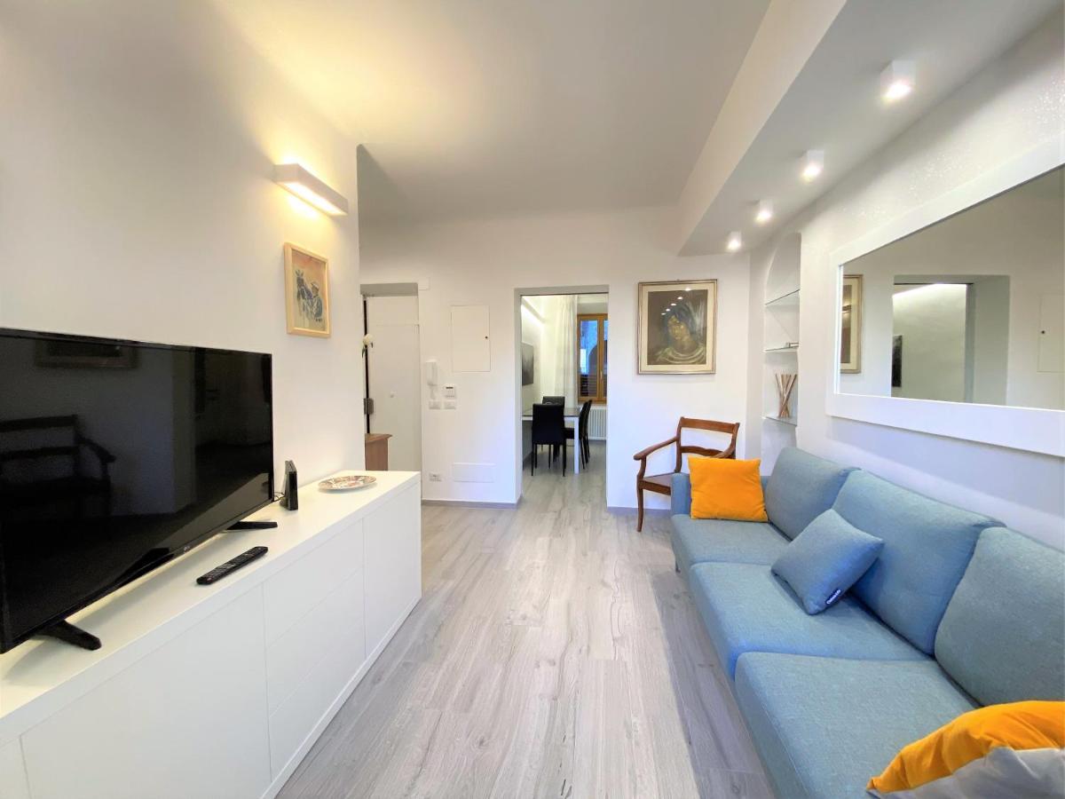 Apartamento Casa Stella- A Due Passi Dal Corso Di Siena Exterior foto